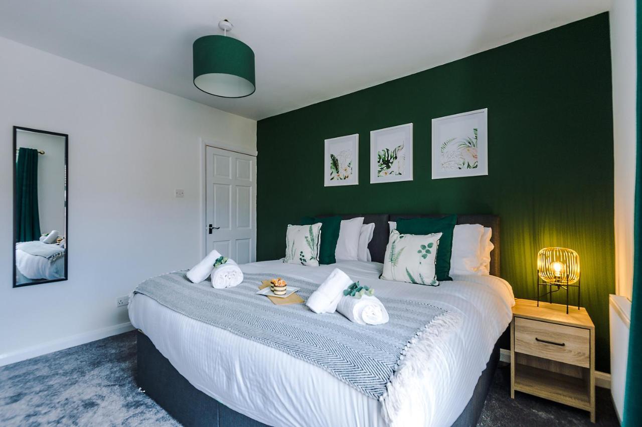 Bright 2-Bed Cottage In Chester By 53 Degrees Property, Ideal For Couples & Small Groups, City Centre - Sleeps 6 Exterior photo